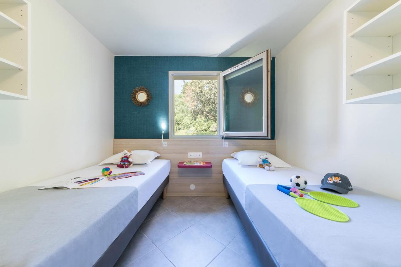 Belambra Clubs L'Isle Sur La Sorgue - Domaine De Mousquety Hotel Ngoại thất bức ảnh