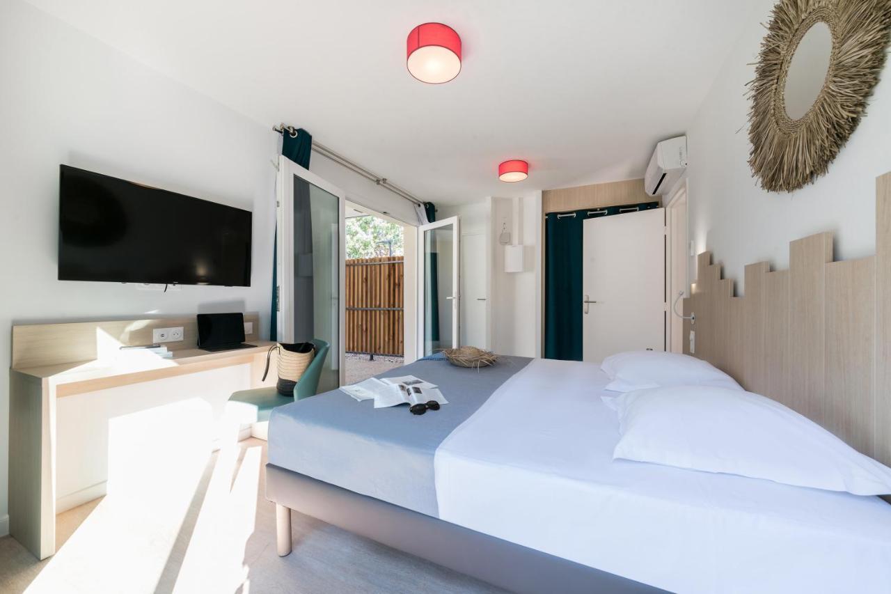 Belambra Clubs L'Isle Sur La Sorgue - Domaine De Mousquety Hotel Ngoại thất bức ảnh