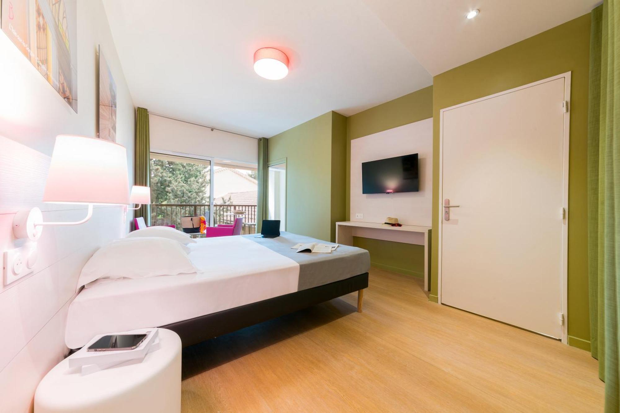 Belambra Clubs L'Isle Sur La Sorgue - Domaine De Mousquety Hotel Ngoại thất bức ảnh